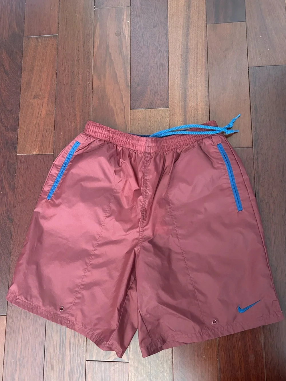 Nike Boy’s Y2K Maroon Athletic Nylon Shorts with Blue Trim 7” Inseam Mesh Lining